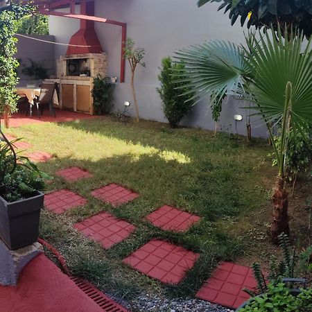 Vasilikis Apartment Каламата Екстер'єр фото