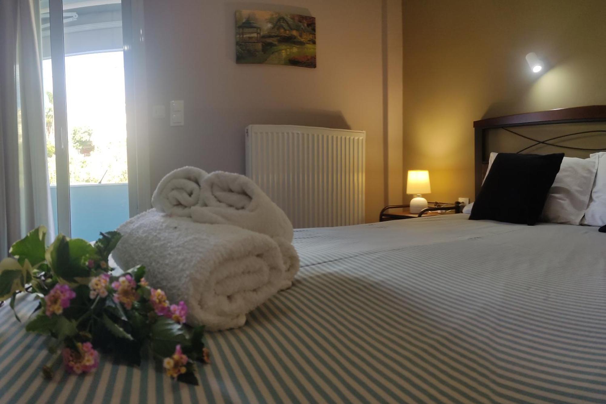 Vasilikis Apartment Каламата Екстер'єр фото
